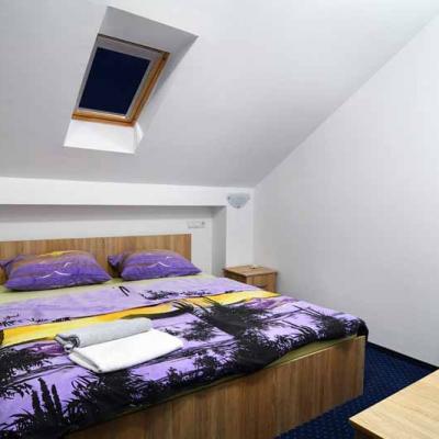 Camere Pensiune Iris001
