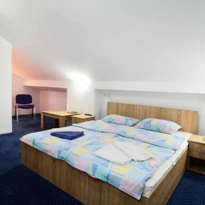 Camere Pensiune Iris003